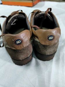 ID Brown Casual Shoes