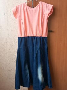 Sale 📢📢Peach And Blue Top For Girls