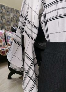 Black And White Top