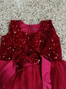 Preloved Maroon Sequin Girls Party Dress