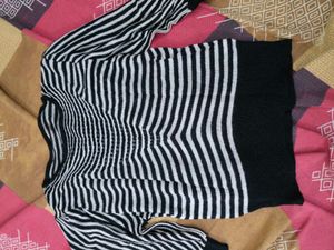Striped Black &amp; White Top