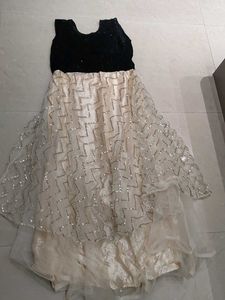 Free size Gown