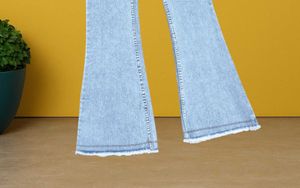 🥰L@81 Size-26 Flared Denim Jeans