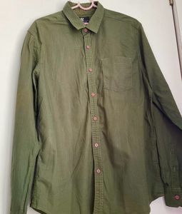Here &amp; Now Men Full Sleeve M Olive Shirt.