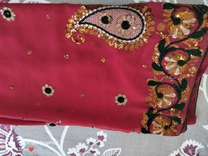 Beautiful Saree With Tari Work