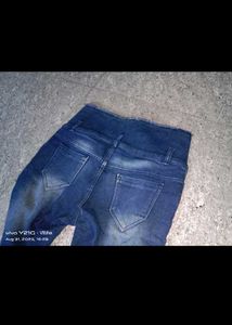 High-Waisted Jeans and White Pant