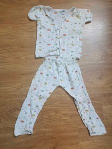 set of two muslin cotton suit for 2 to 3 yr ol