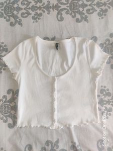 H&amp;M Crop Top