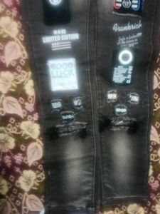 Stylish Patched Denim Jeans