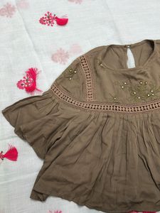 Women Green Top