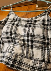 Checkered Crop Top New