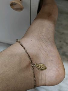 Anklet with different colour and styles
