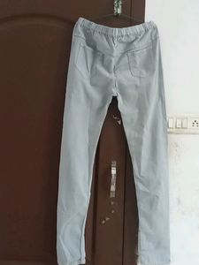 Grey Flexible Jeggings