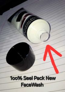 Bamboo Charcoal Anti-Blackhead &amp; Oil Control