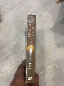 Scion of Ikshvaku by Amish