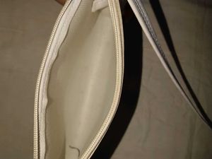 Stylish White handBag