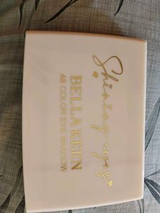 Bella Keen 48 Color Eyeshadow Palette