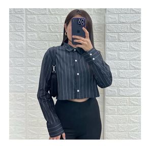 H&amp;M Cropped Shirt