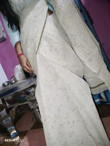 Elegant Floral Embroidered Saree With Blouse