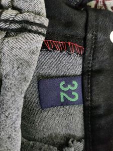 Black Skinny Jeans