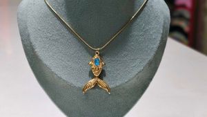 Gold Fish Pendant Necklace