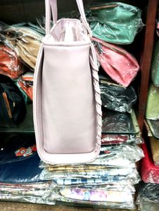 Classy Premium Quality Handbag 👜