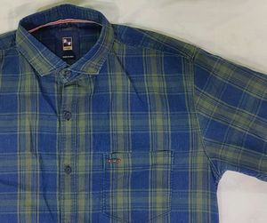 Checked Shirt - L Size