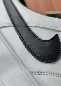 Nike Air Force 1 Sneakers