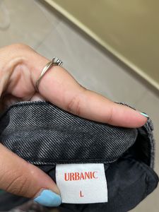 Knee Distressed Denim(Faded Black)