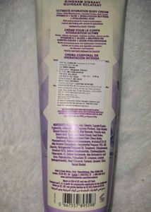 Bath &amp; Body Works Gingham Vibrant Cream