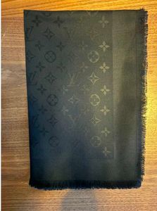 Auntentic Louis Vuitton Shawl
