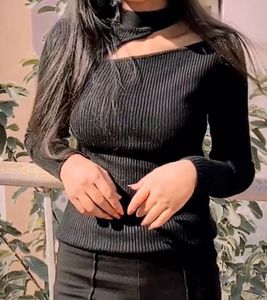 Stylish Black Neck Cut Woolen Top