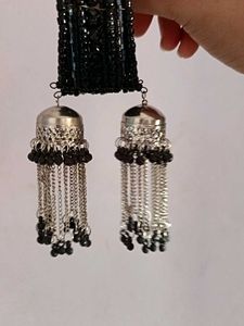 Statement Jhumka Bangle