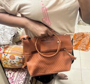 Brown And Classy Hand Or Sling Bag 👜