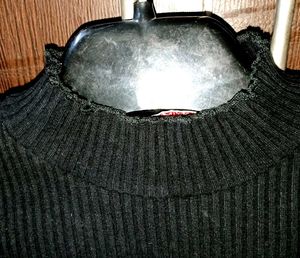Black Woolen Top