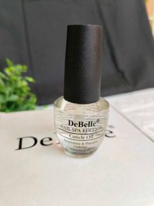 DeBelle Nail Care Set