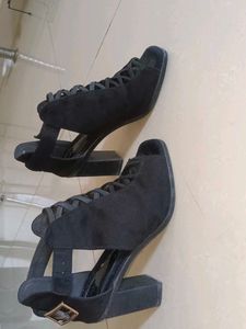 Catwalk Black Heels