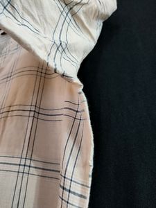 Srishti Off White Checks Kurti