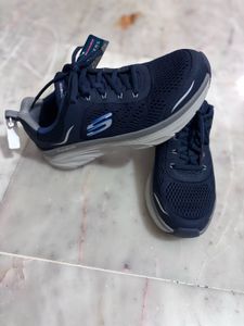 Skechers Men Navy Blue D&#39;Lux Walker Air CooledMemo