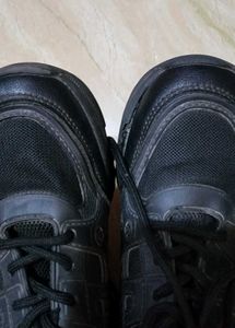 Black Madefoot Shoes