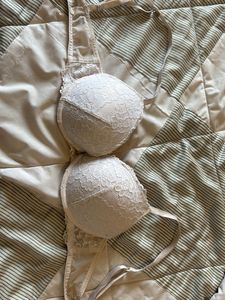 Lace Bra With Underwire