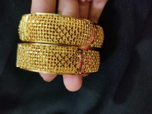 Artificial Golden Clr Bangles