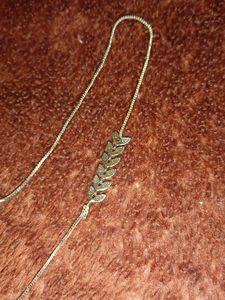Elegant Gold Necklace