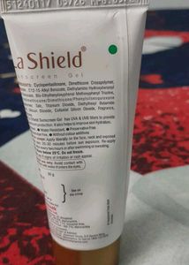 La Shield SPF 40 Sunscreen