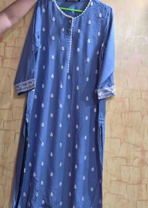 Elegant Blue Embroidered Kurta