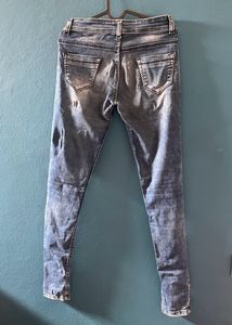 KLM Skinny Jeans, Shaded Blue, Size 28, Just 399/-