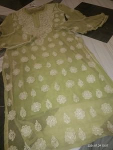 Luckhnowi Chikankari Kurta