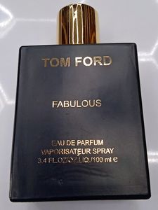 2 TOM FORD