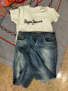 FlyingMachine Jeans InBest Condtion With Free Tees