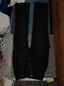 Black Jeans